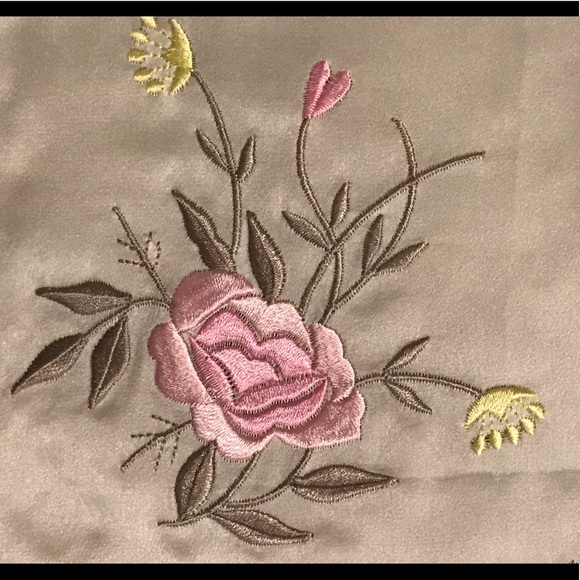 Accessories - NWOT Silk Handkerchief